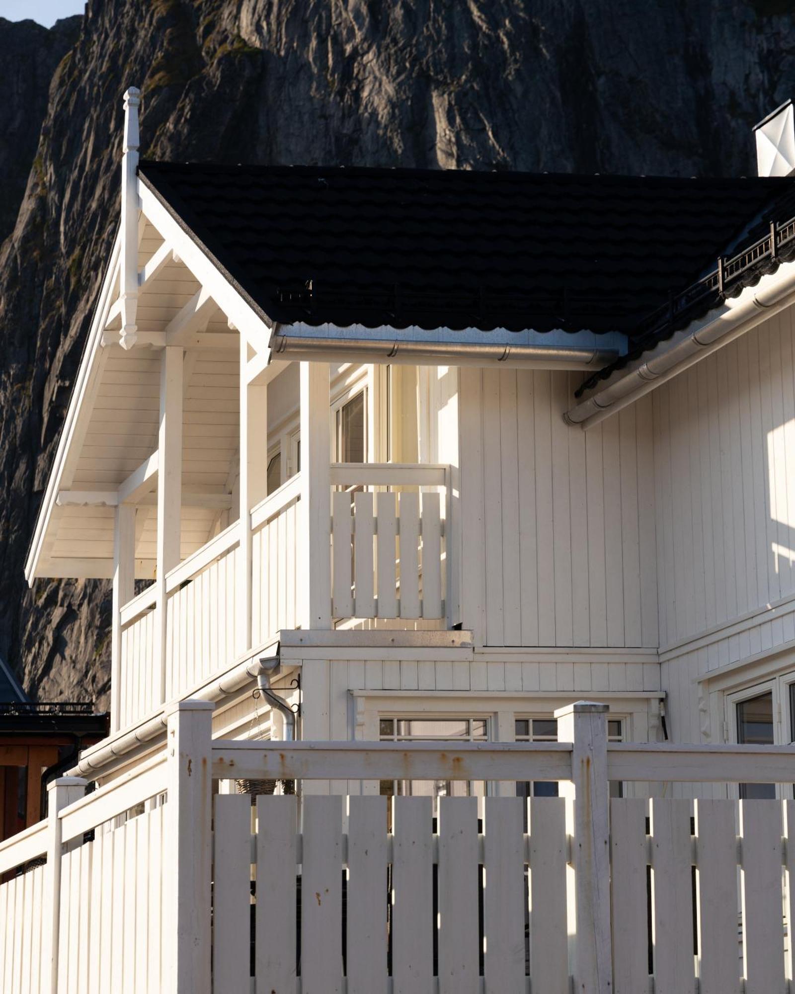 Reinefjorden Sjohus Apartment Exterior photo